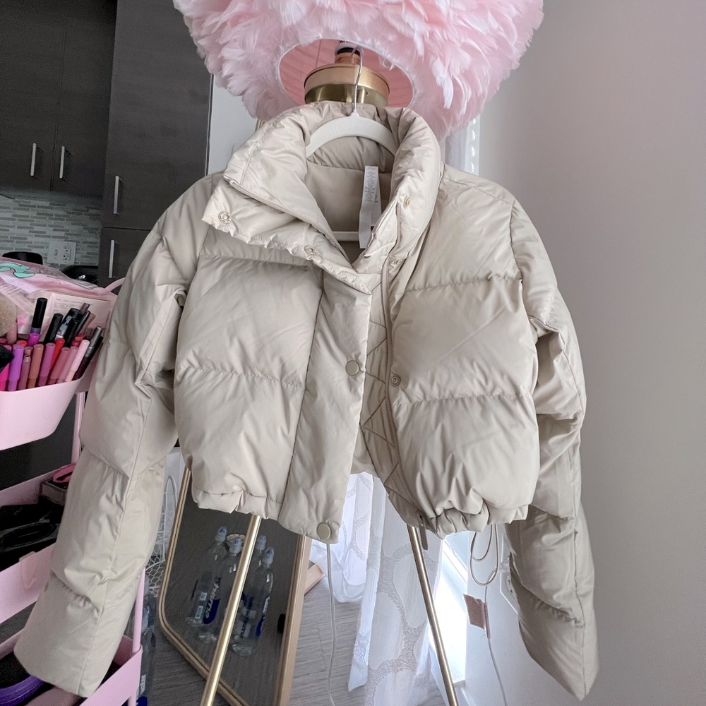 Lululemon Tan Cropped Waist Jacket
